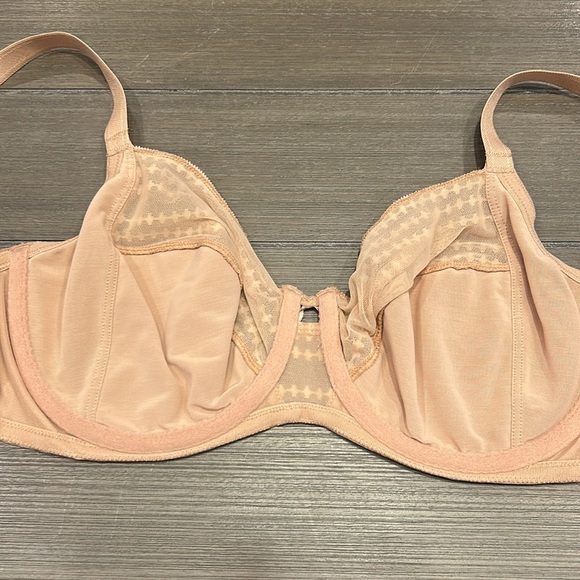 Wacoal Respect Fuller Figure Bra - Picture 8 of 9